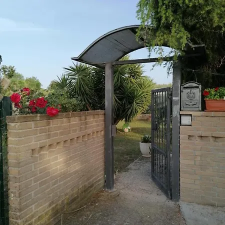 Montanari Apartament *